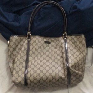 Gucci logo monogram tote